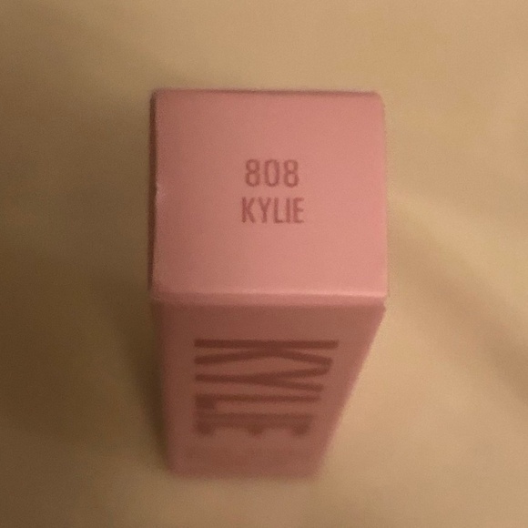 Makeup Assortment (Kylie, Lancome, Tarte, benefit, Laura Mercier & More) All New - Picture 6 of 8